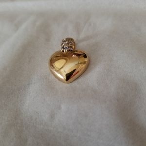14 karat gold heart with diamonds